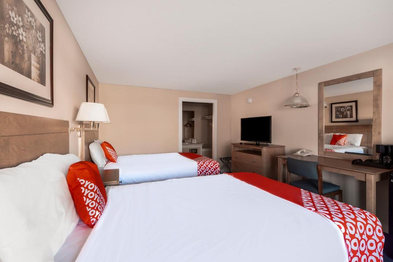 Oyo Hotel Wadsworth Oh I-76 Esterno foto