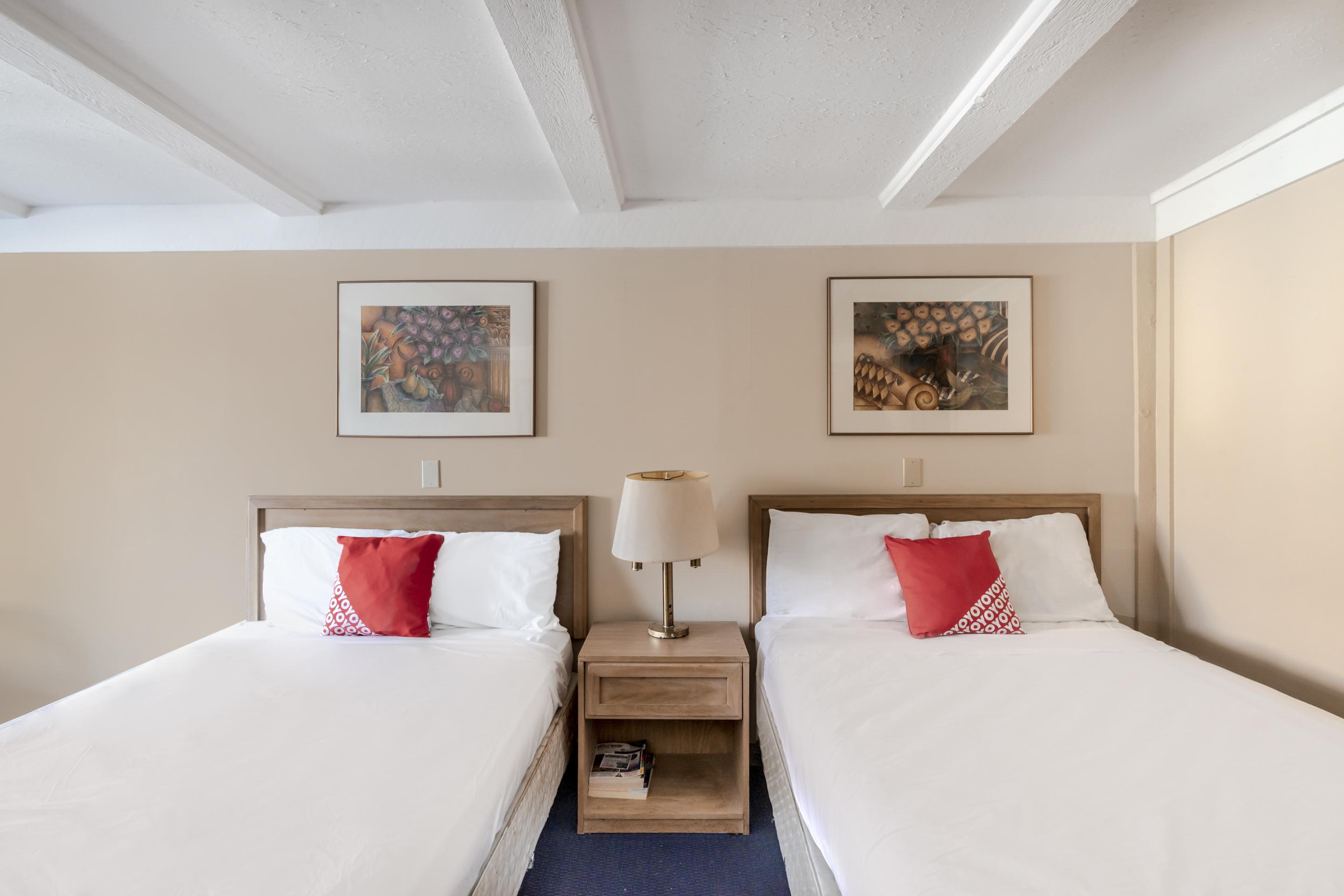 Oyo Hotel Wadsworth Oh I-76 Esterno foto